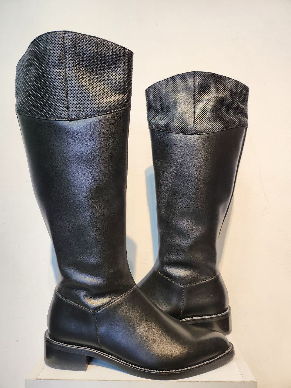 Lady boots