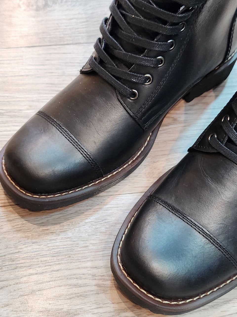 Botines Logan Negro