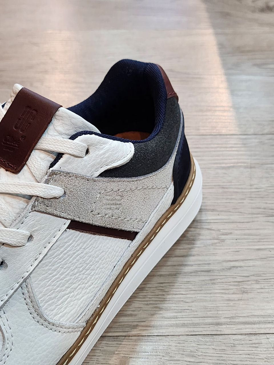 Tenis 2082 caballero blancos