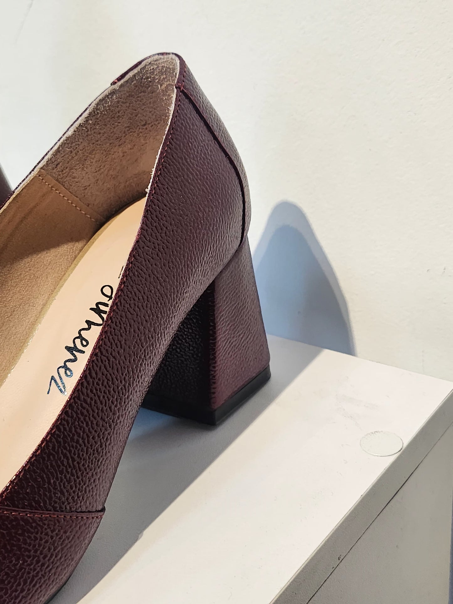 Shoes with leather print