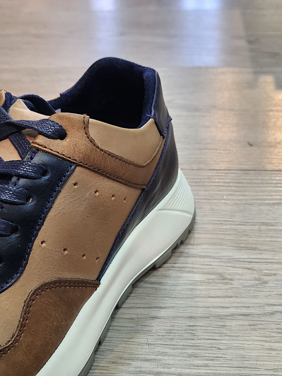 Tenis Nagu