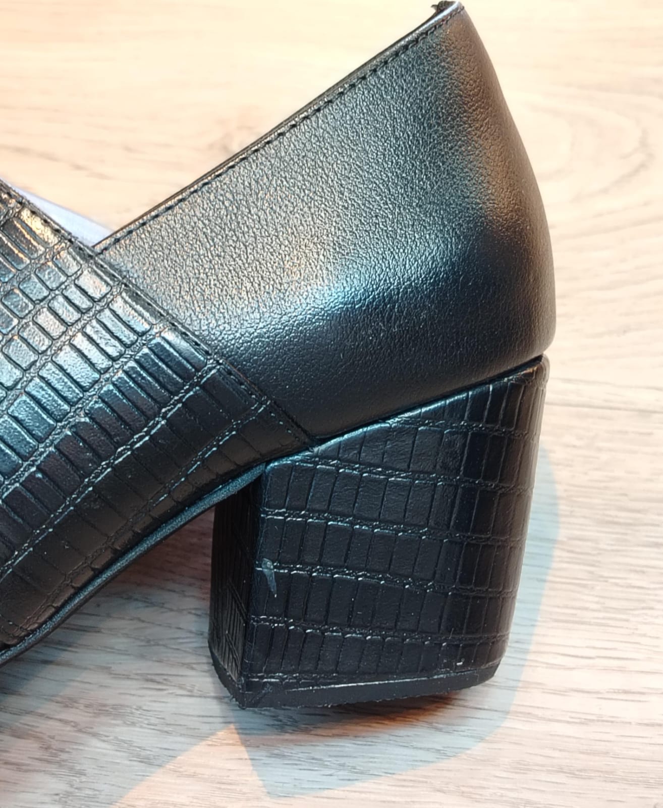 Botin 566 dama amarrar