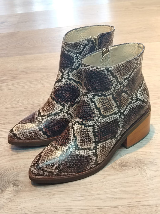 Botin piton Sofia