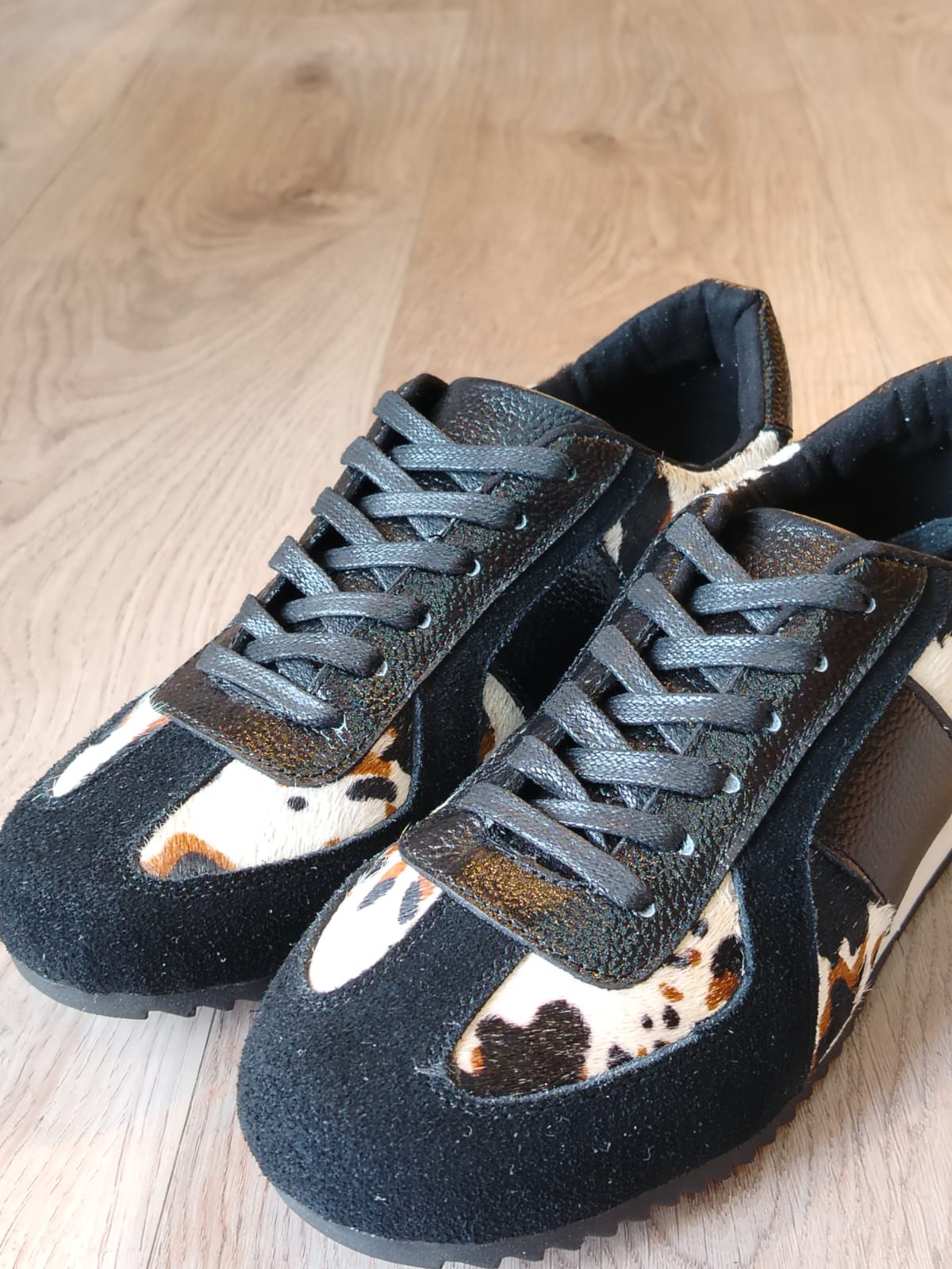 TENIS MAYELA DAMA /NEGRO