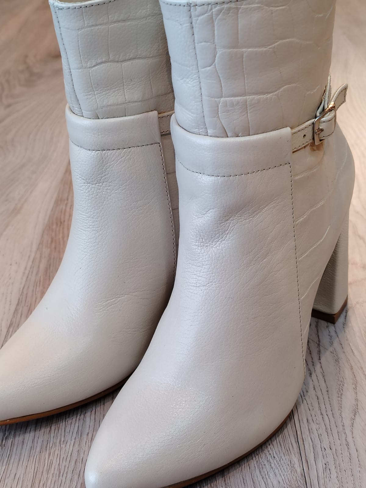 Botin Emilia dama