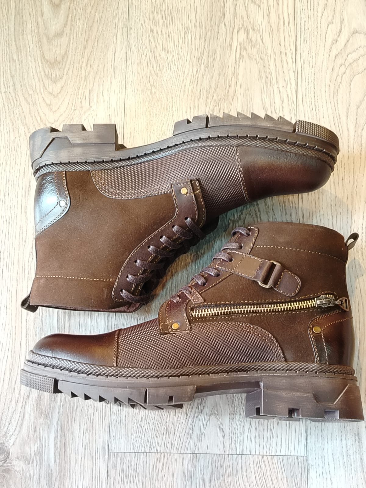 Bota 846 Caballero Cafe