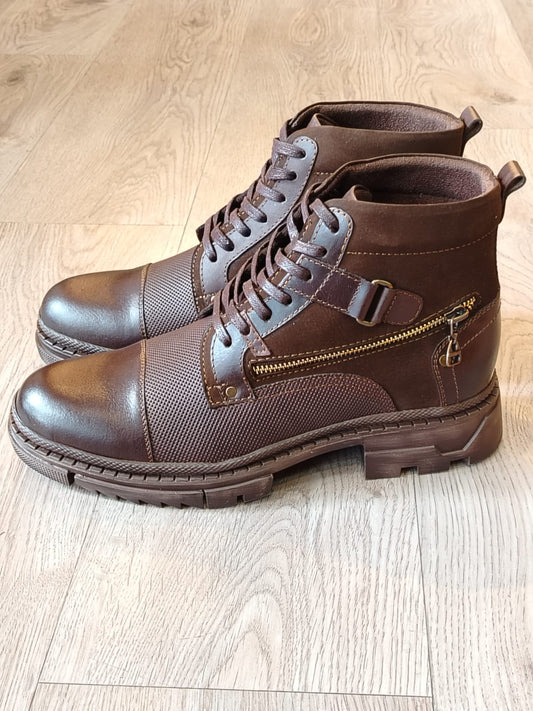 Bota 846 Caballero Cafe