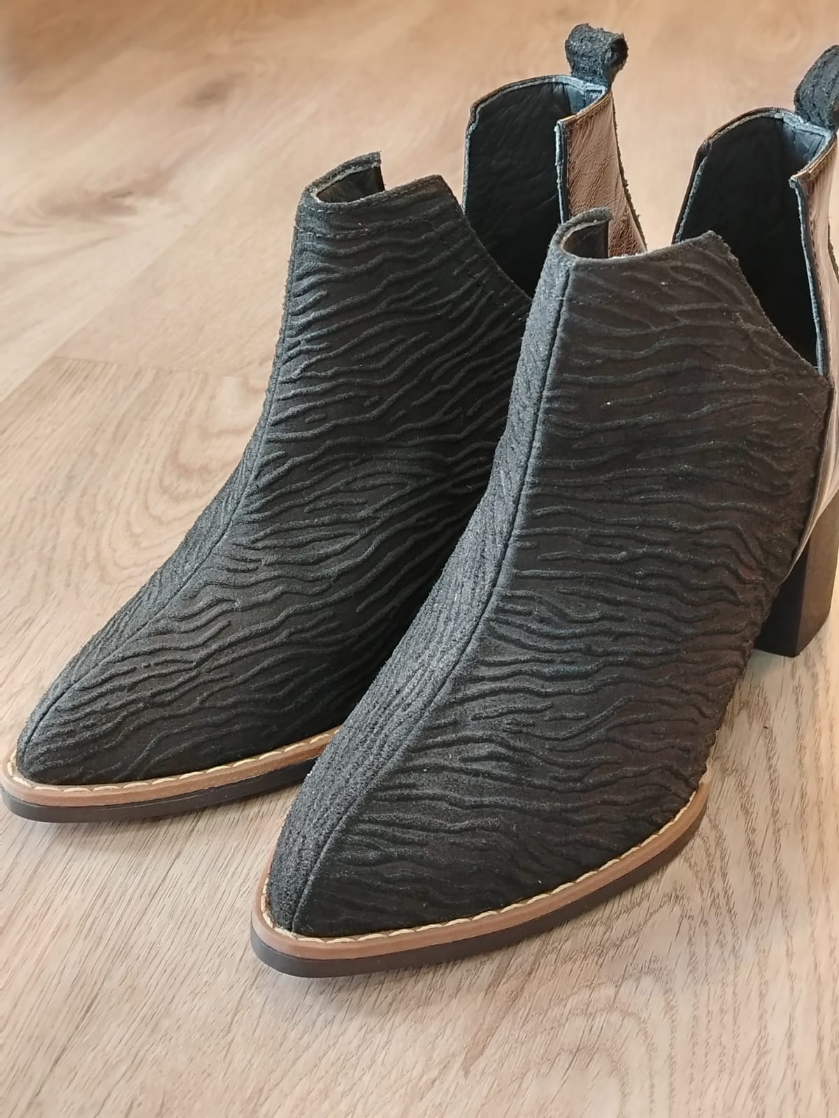 B-16 Botin Dama Negro
