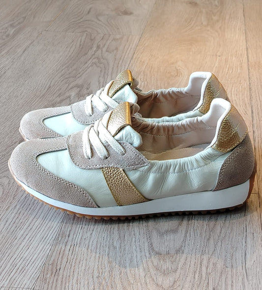 Teni Sonia Dama Cuero