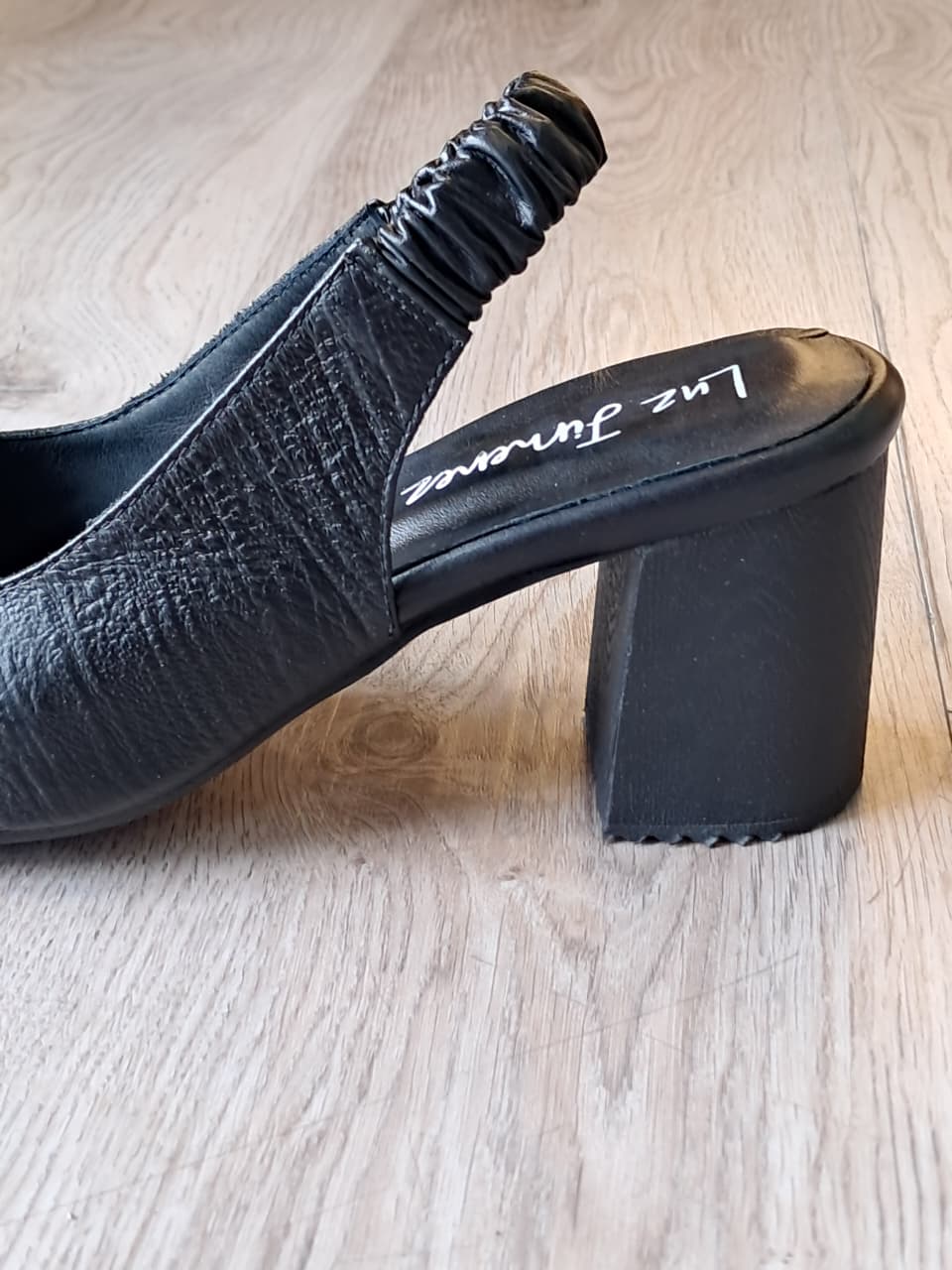Zapato 2420 Dama Destalonado Negro