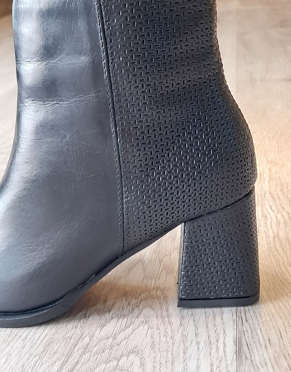 Botin Emili Dama